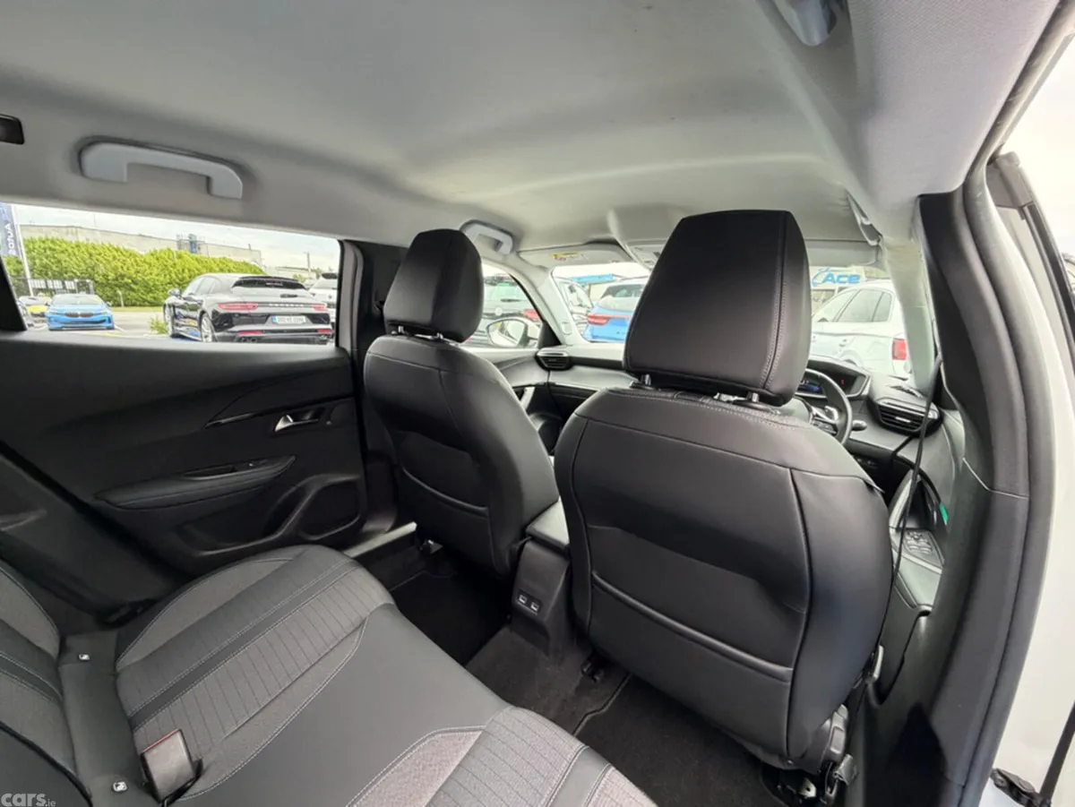 Peugeot 2008 SUV, Petrol, 2021, White