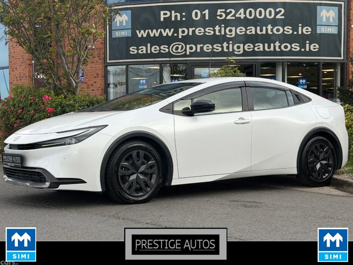 Toyota Prius Saloon, Petrol Hybrid, 2023, White