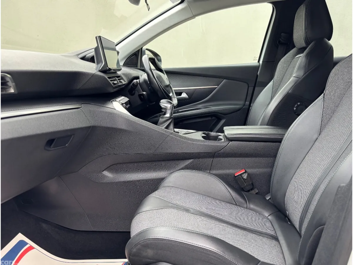Peugeot 3008 Hatchback, Diesel, 2021, White