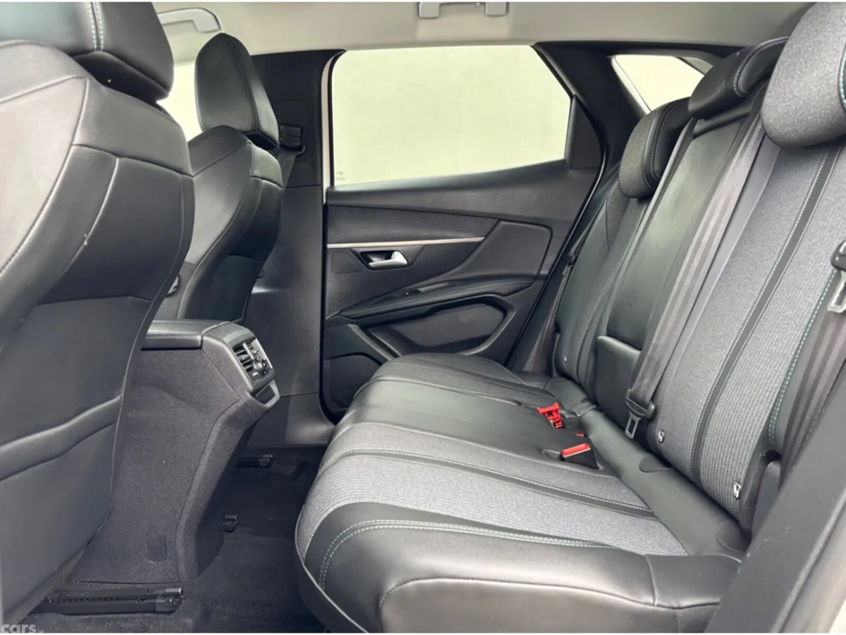 Peugeot 3008 Hatchback, Diesel, 2021, White