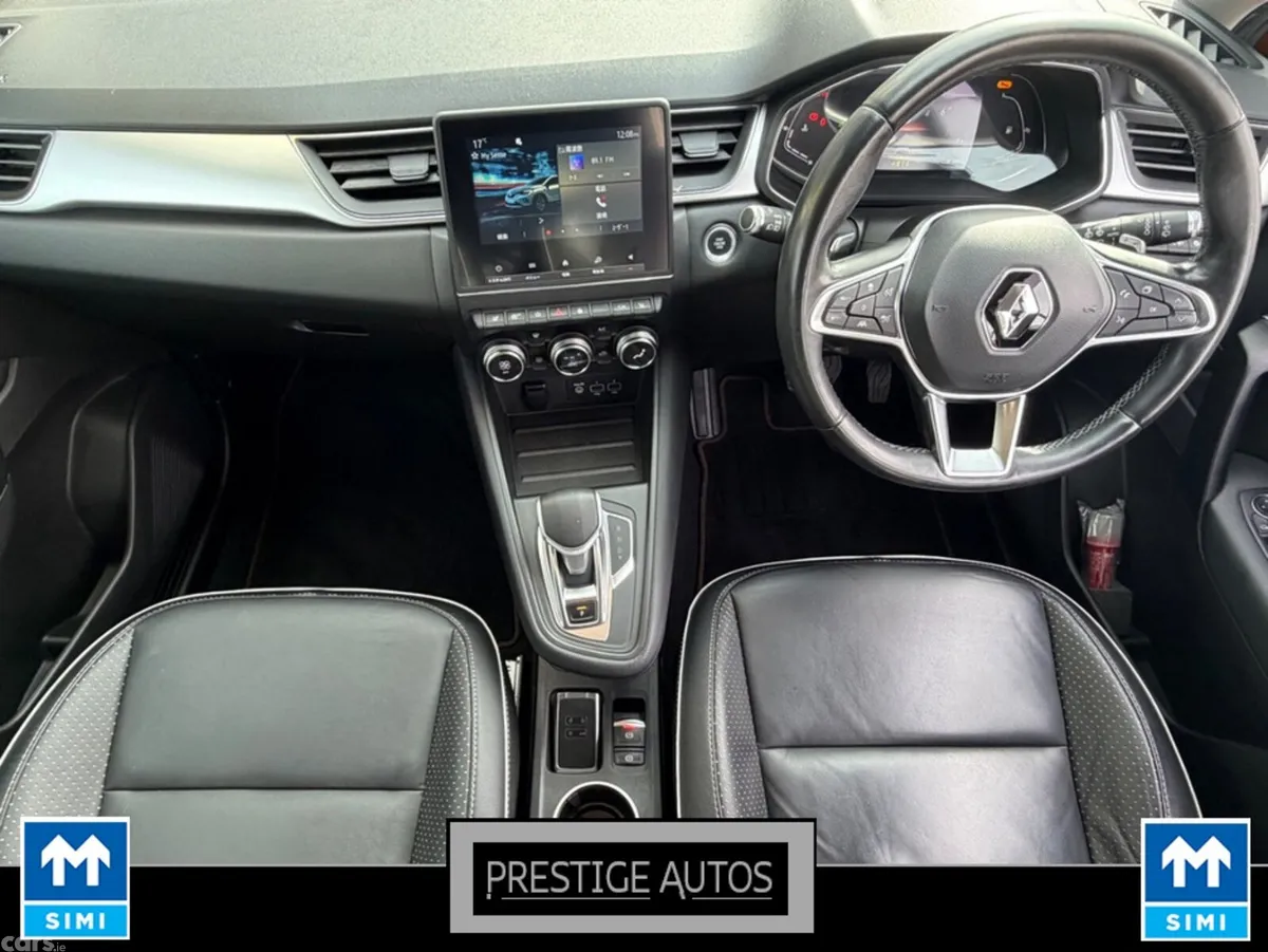 Renault Captur Hatchback, Petrol, 2021, Orange