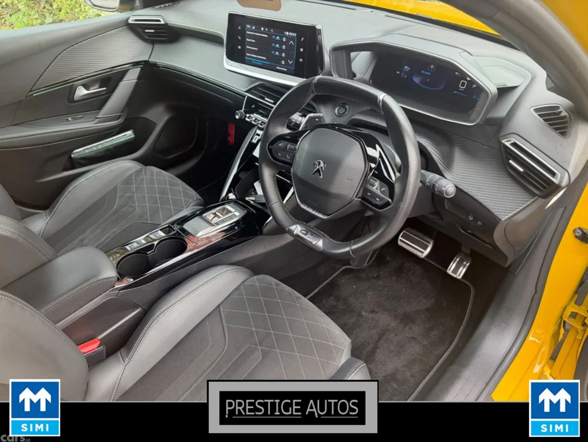 Peugeot 208 Hatchback, Petrol, 2023, Yellow