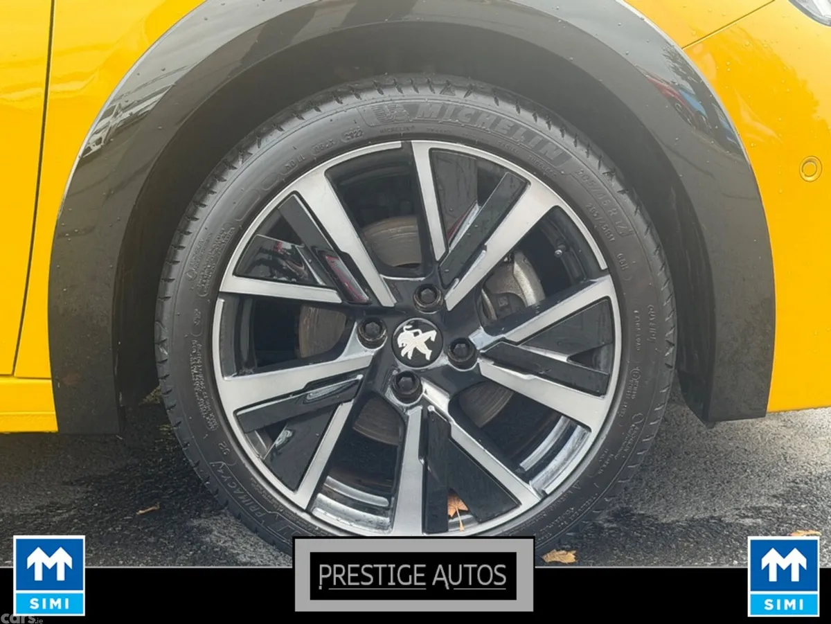 Peugeot 208 Hatchback, Petrol, 2023, Yellow