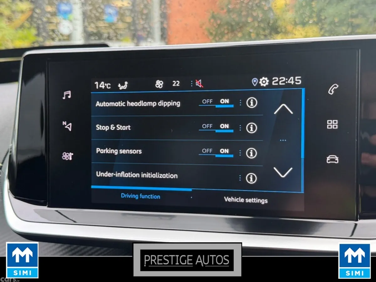 Peugeot 208 Hatchback, Petrol, 2023, Yellow