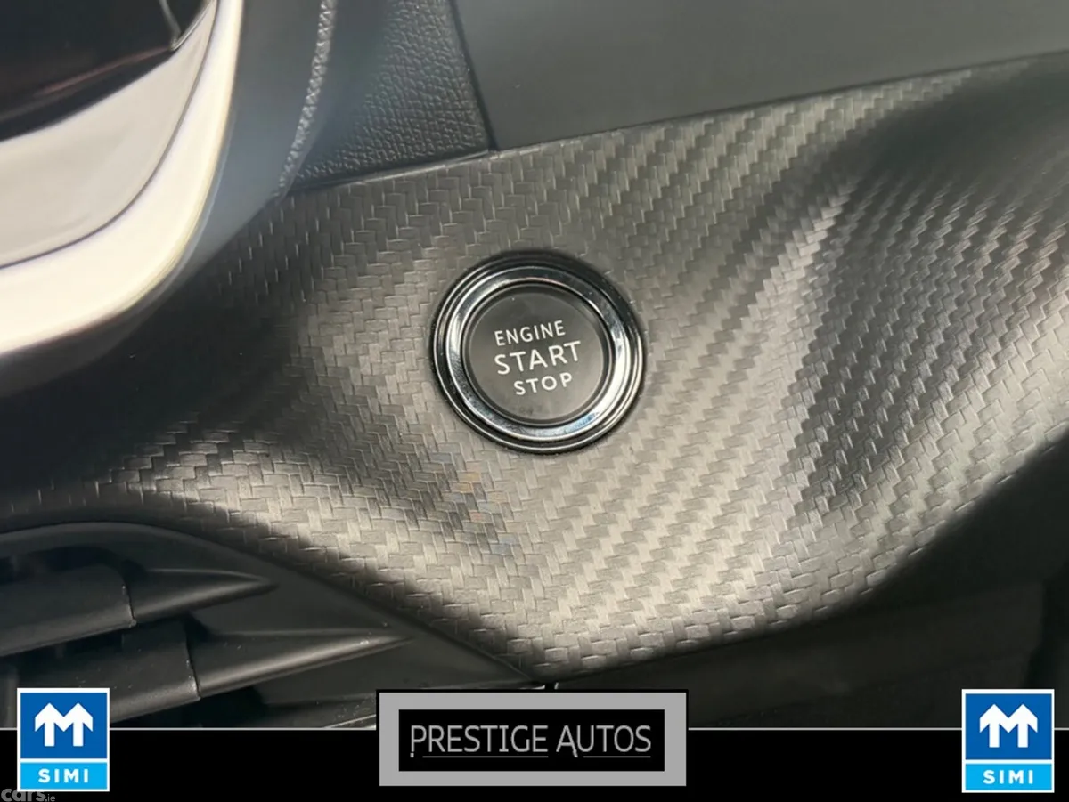 Peugeot 208 Hatchback, Petrol, 2023, Yellow