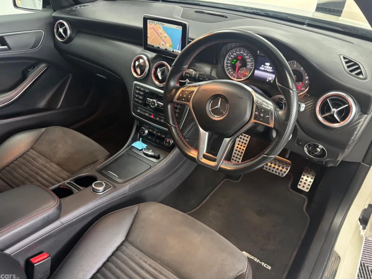 Mercedes-Benz A-Class Hatchback, Petrol, 2015, White
