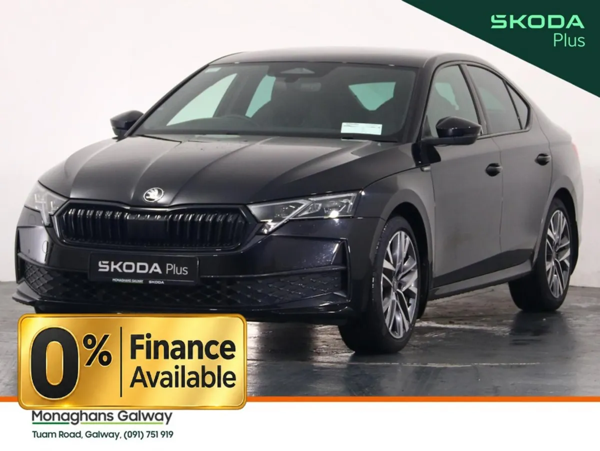 Skoda Octavia Hatchback, Petrol, 2025, Black