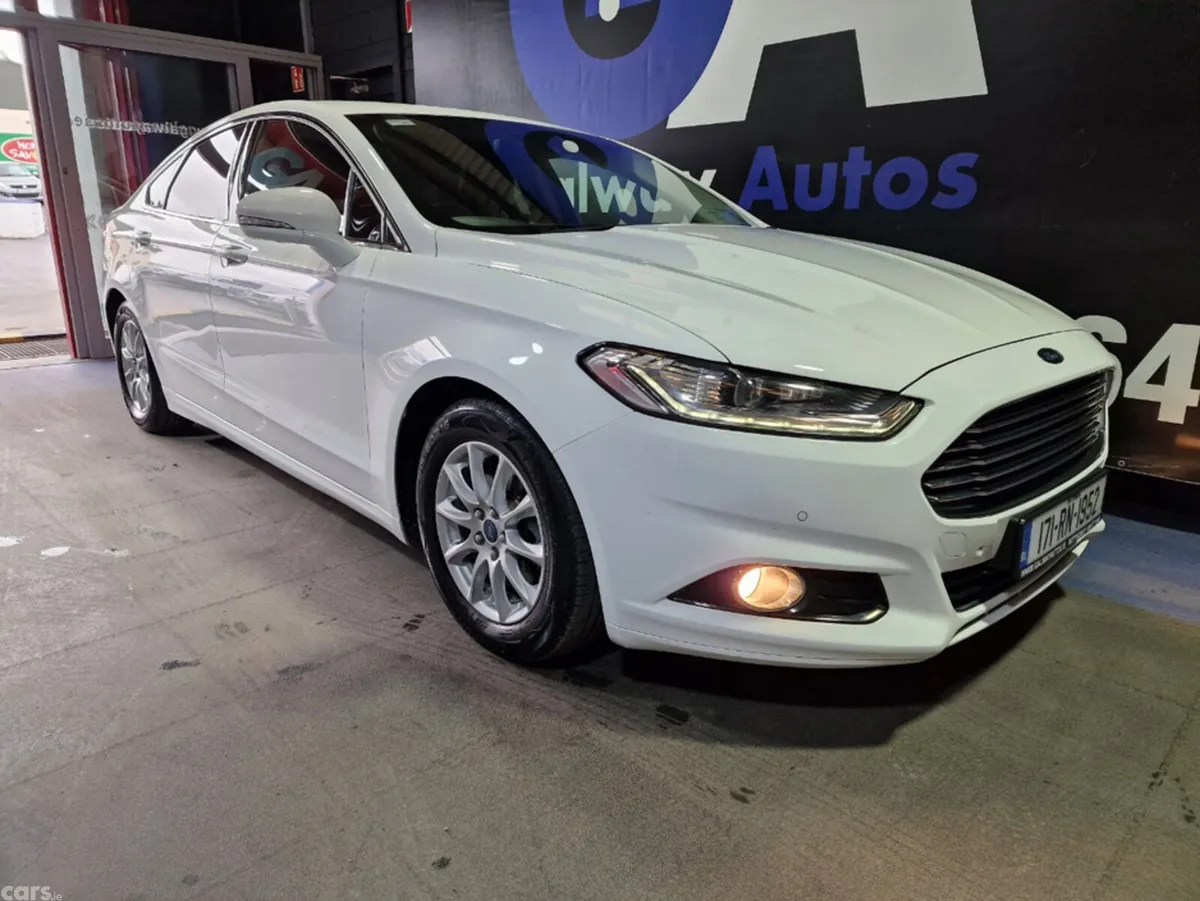 Ford Mondeo Hatchback, Diesel, 2017, White