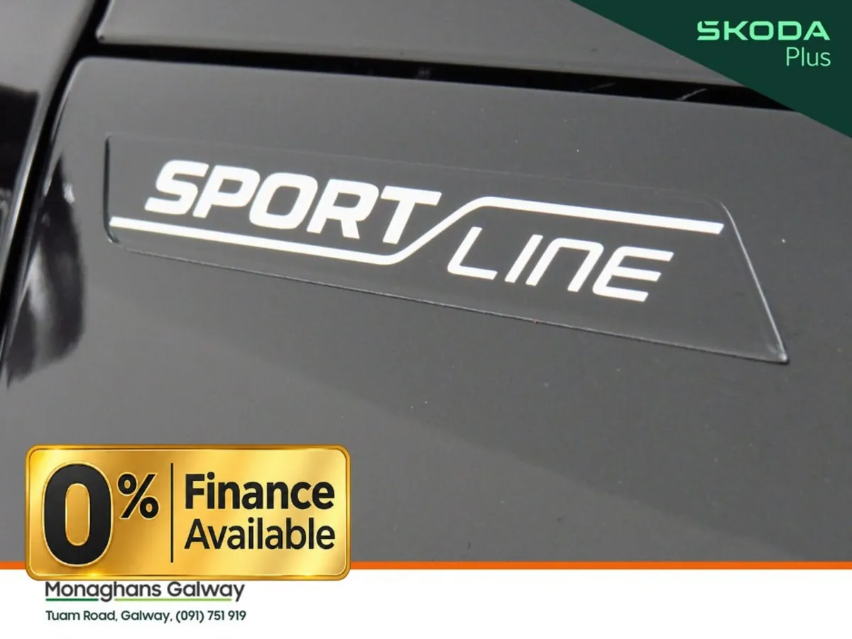 Skoda Octavia Hatchback, Petrol, 2025, Black