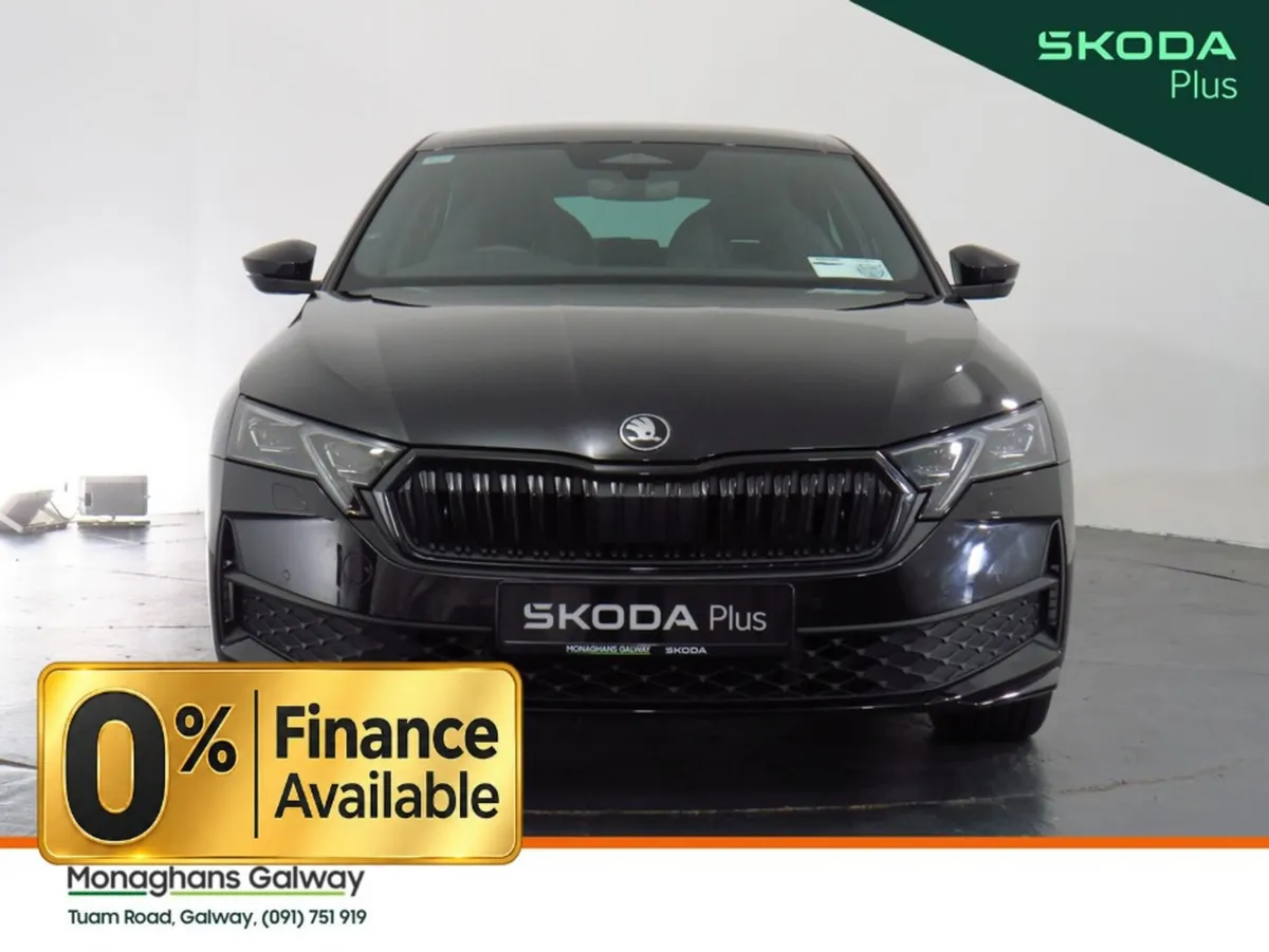 Skoda Octavia Hatchback, Petrol, 2025, Black