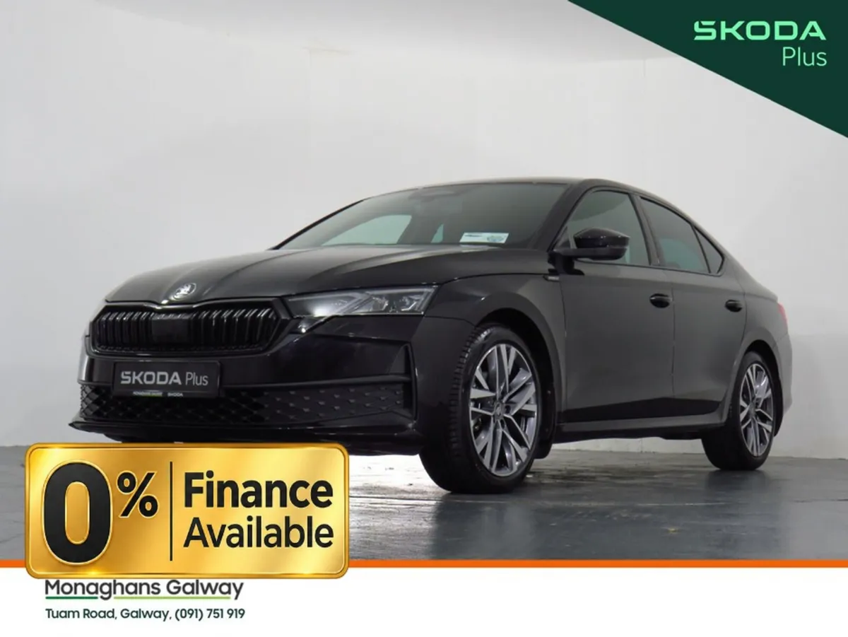 Skoda Octavia Hatchback, Petrol, 2025, Black