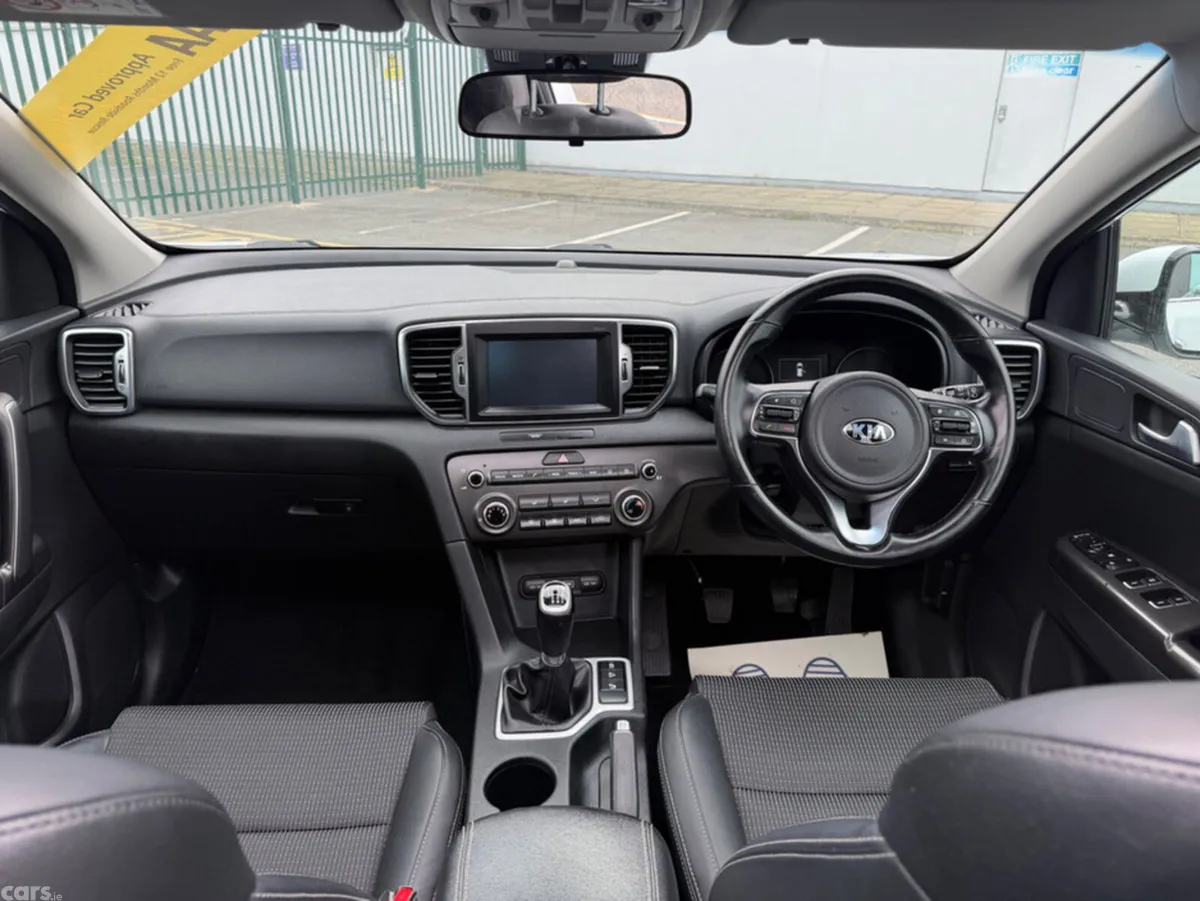 Kia Sportage MPV, Diesel, 2016, White