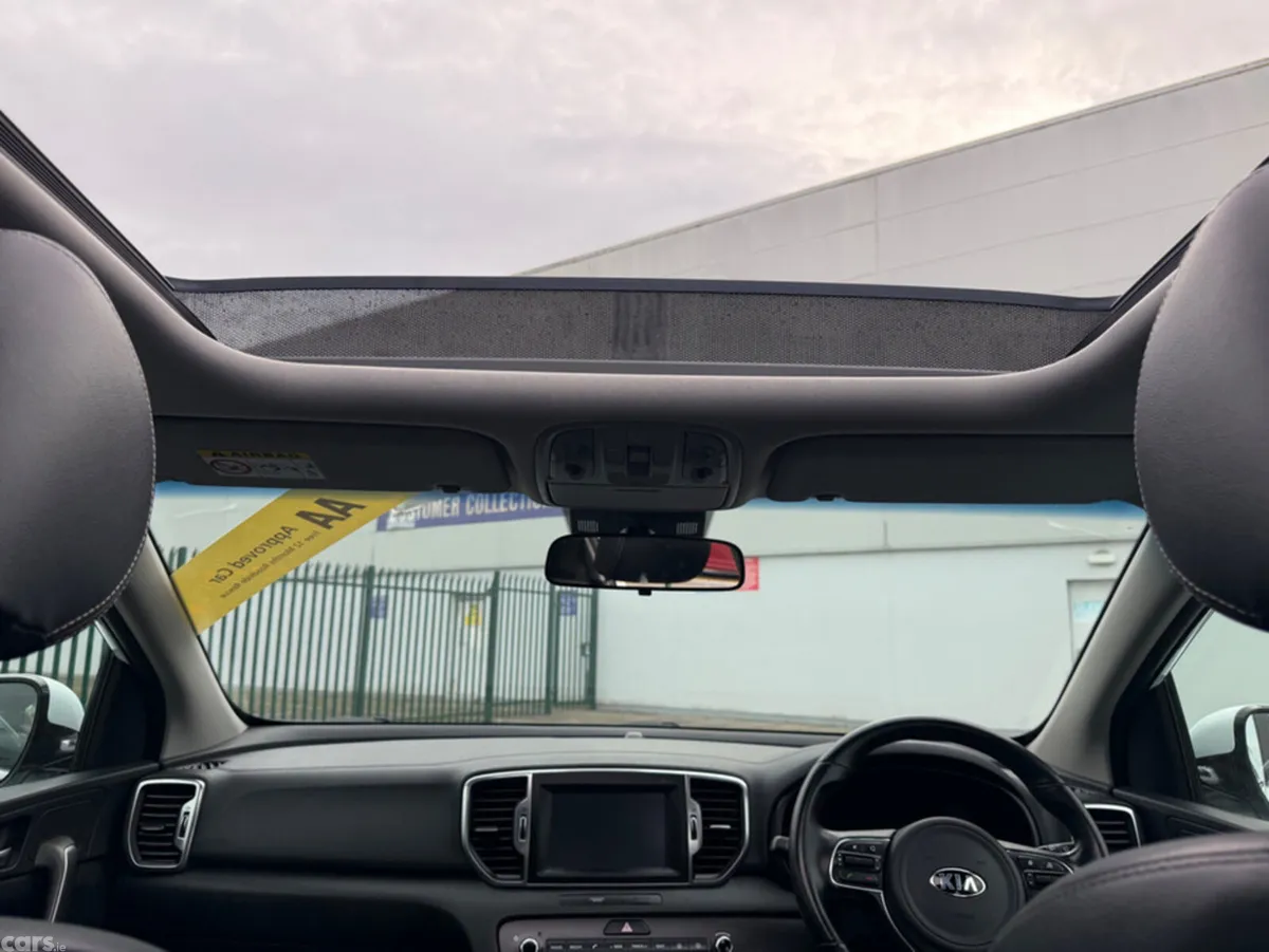 Kia Sportage MPV, Diesel, 2016, White