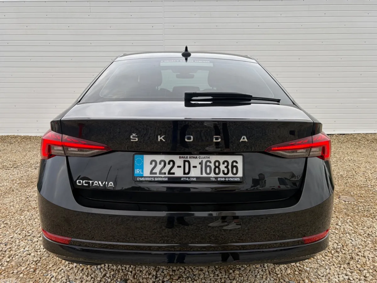 Skoda Octavia Hatchback, Diesel, 2022, Black