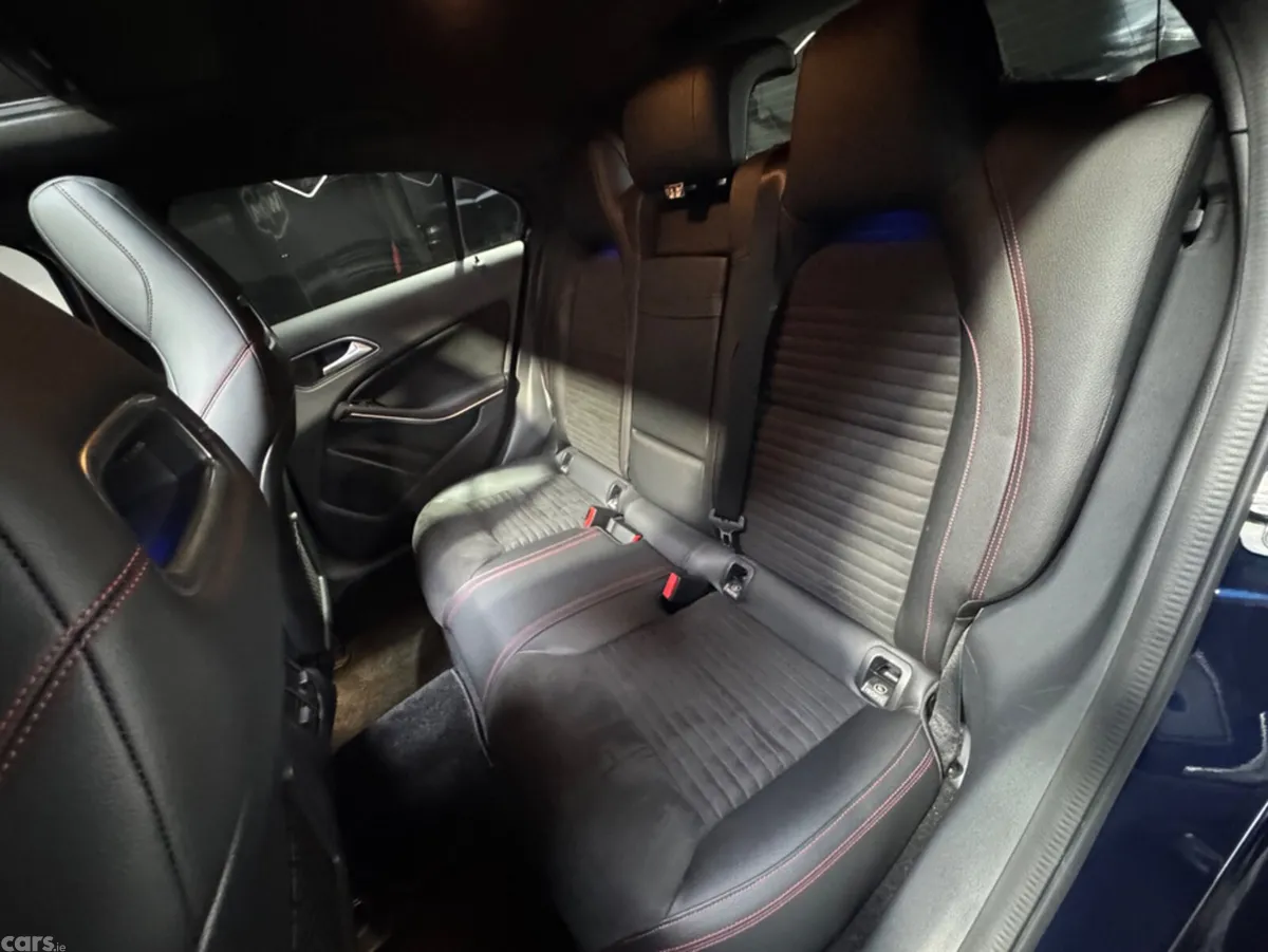 Mercedes-Benz A-Class Hatchback, Petrol, 2018, Blue
