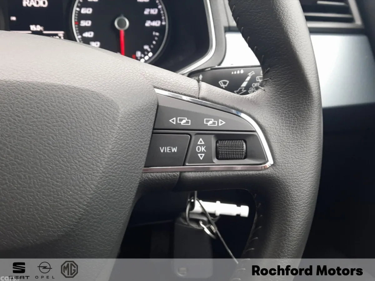 SEAT Arona Hatchback, Petrol, 2019, Grey