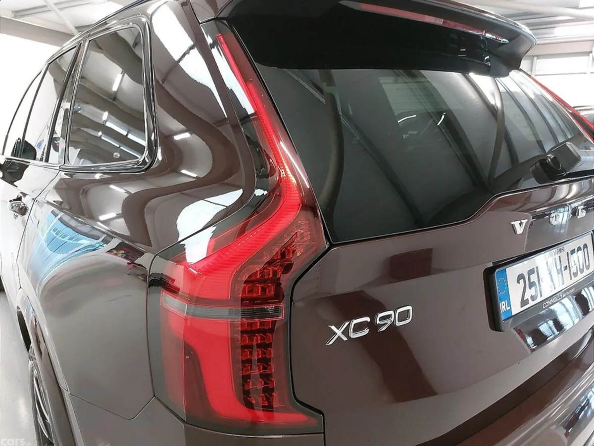 Volvo XC90 SUV, Petrol Plug-in Hybrid, 2025, Red