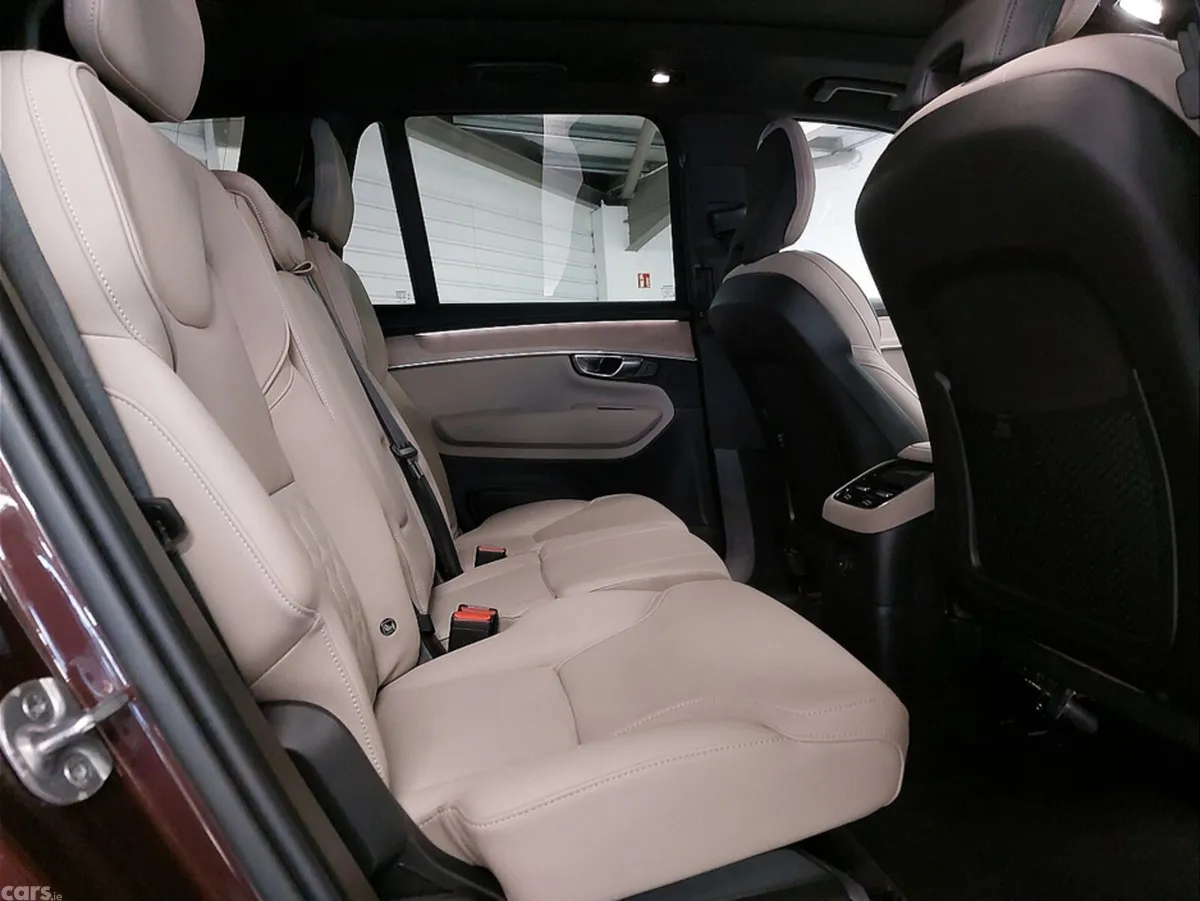 Volvo XC90 SUV, Petrol Plug-in Hybrid, 2025, Red