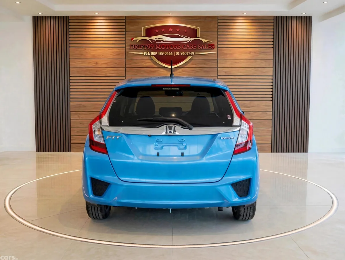 Honda Fit Hatchback, Petrol Hybrid, 2015, Blue