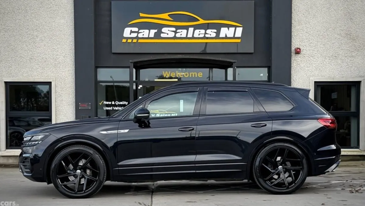 Volkswagen Touareg SUV, Diesel, 2021, Black