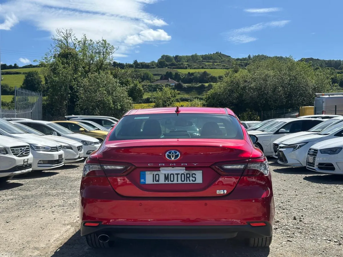 Toyota Camry Saloon, Petrol Hybrid, 2023, Red