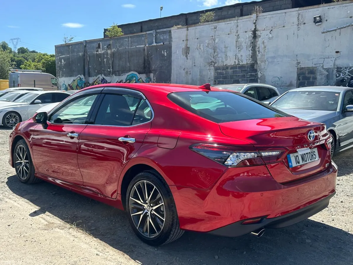 Toyota Camry Saloon, Petrol Hybrid, 2023, Red