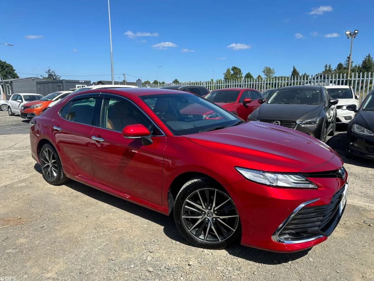Toyota Camry Saloon, Petrol Hybrid, 2023, Red