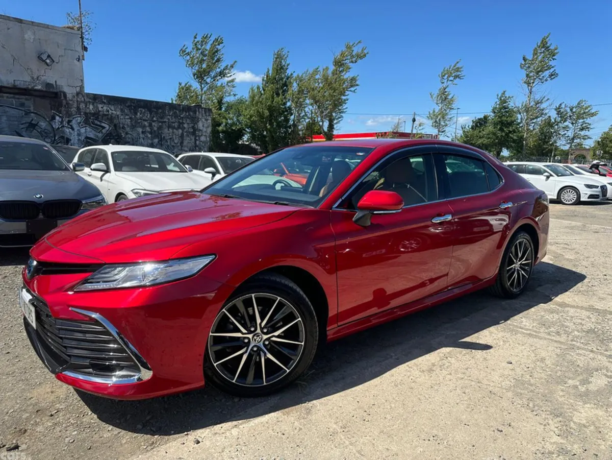 Toyota Camry Saloon, Petrol Hybrid, 2023, Red