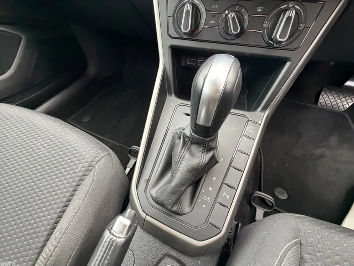 Volkswagen Polo Hatchback, Petrol, 2021, Silver