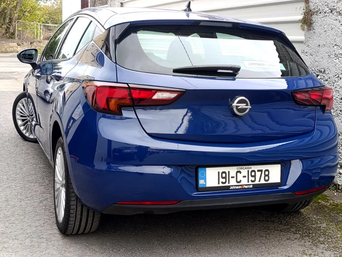 Opel Astra Hatchback, Diesel, 2019, Blue