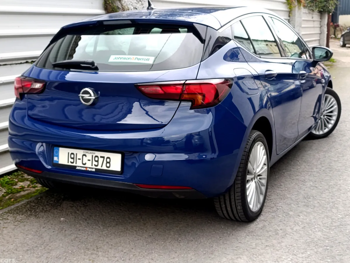 Opel Astra Hatchback, Diesel, 2019, Blue