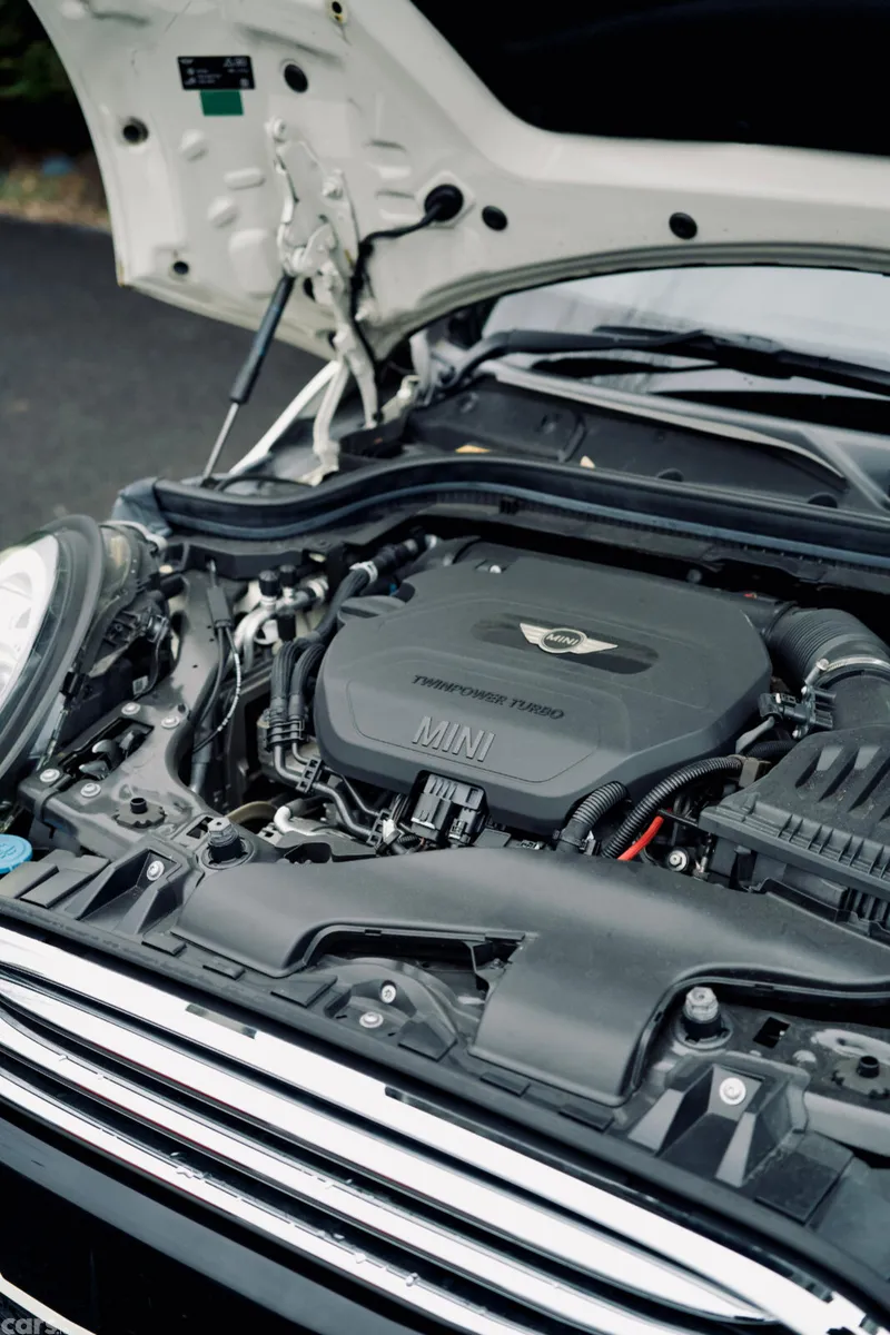 Mini Cooper Hatchback, Diesel, 2019, White