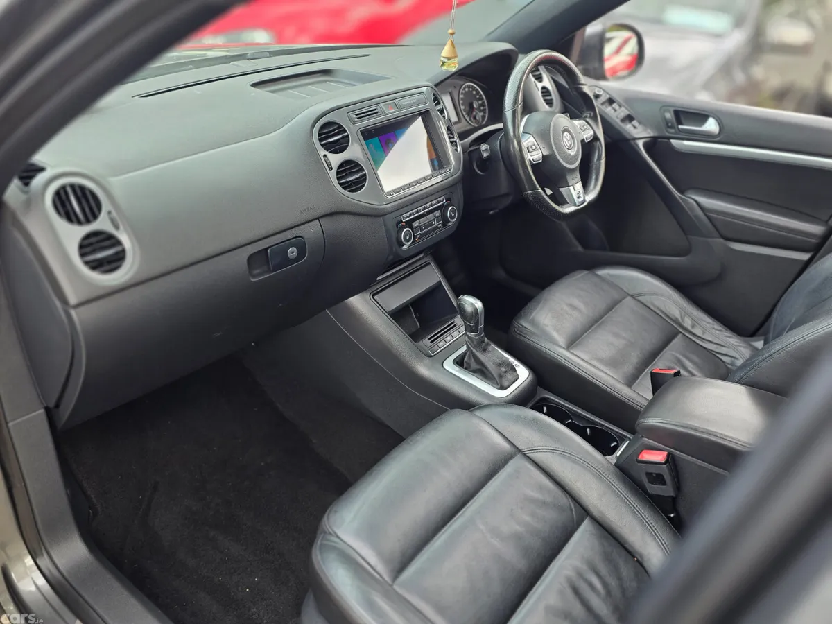 Volkswagen Tiguan SUV, Diesel, 2015, Grey