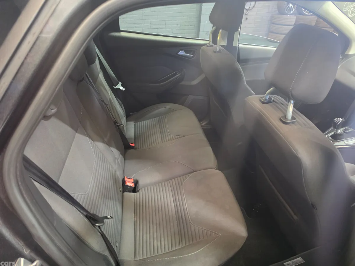 Ford Focus Hatchback, Diesel, 2019, Grey