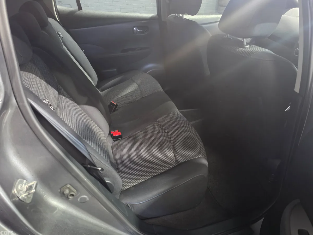 Nissan Leaf Hatchback, Electric, 2016, Grey
