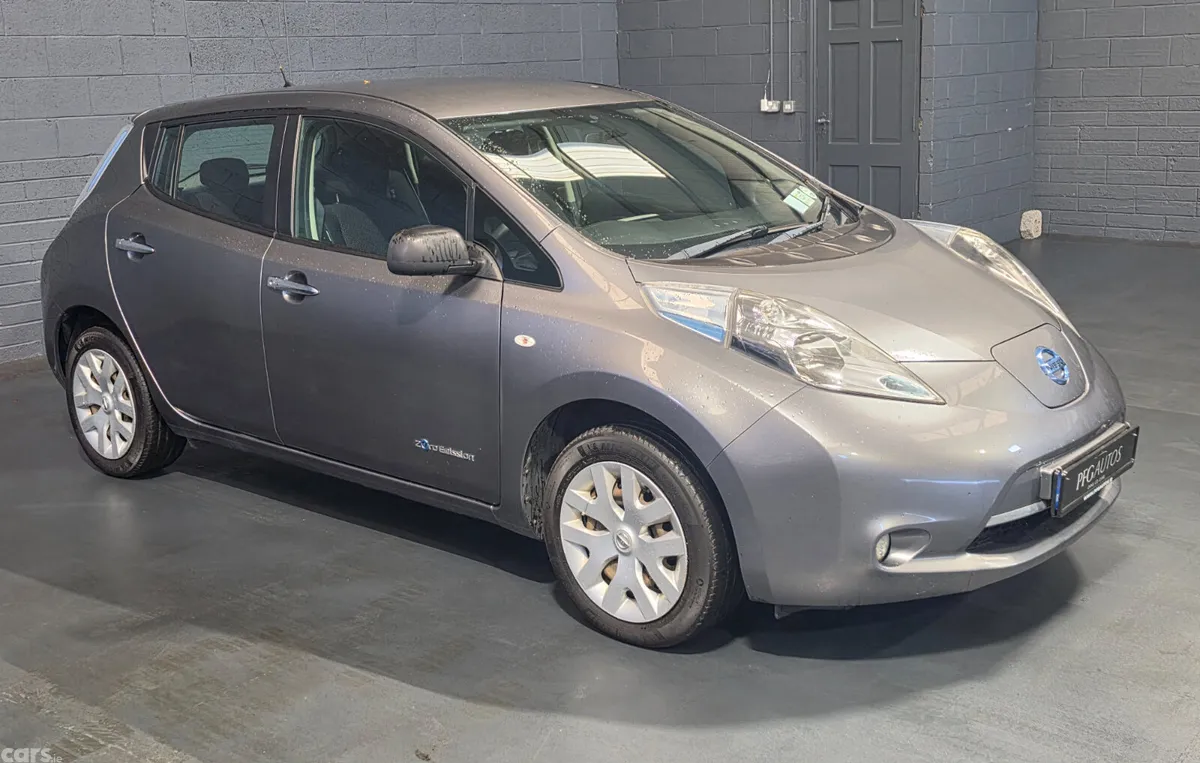 Nissan Leaf Hatchback, Electric, 2016, Grey