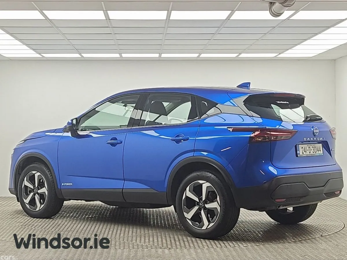 Nissan Qashqai MPV, Petrol, 2024, Blue