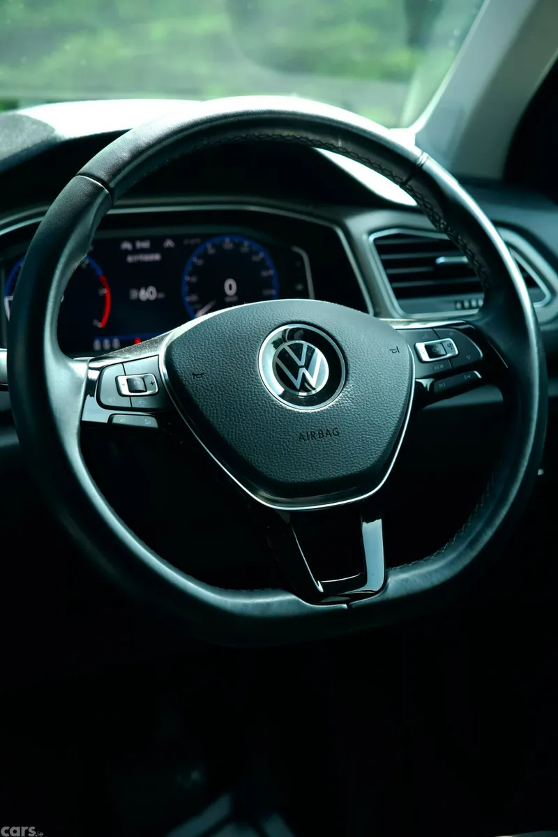 Volkswagen T-Roc SUV, Diesel, 2021, Red