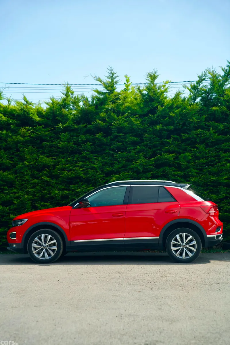 Volkswagen T-Roc SUV, Diesel, 2021, Red