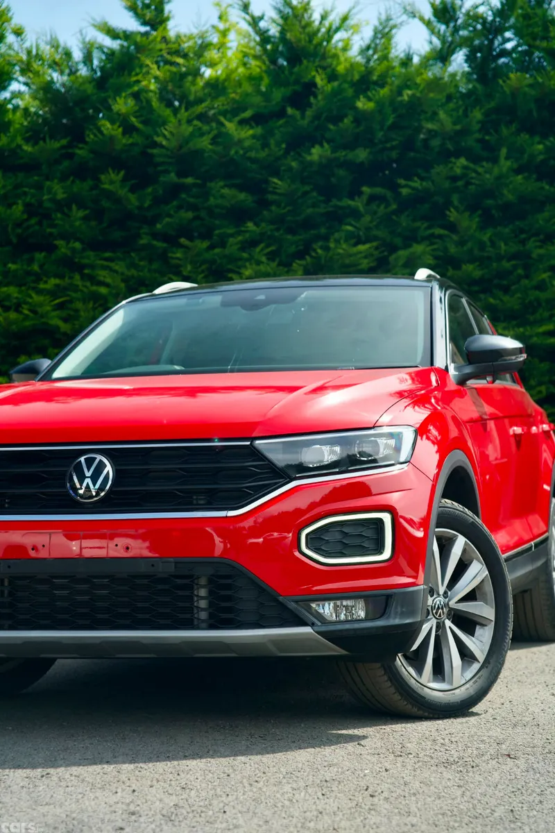 Volkswagen T-Roc SUV, Diesel, 2021, Red