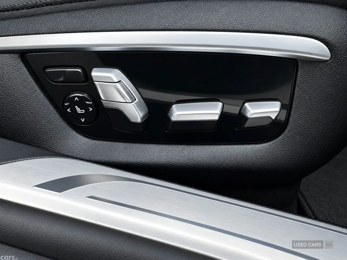 BMW 7-Series , Petrol Hybrid, 2017, White