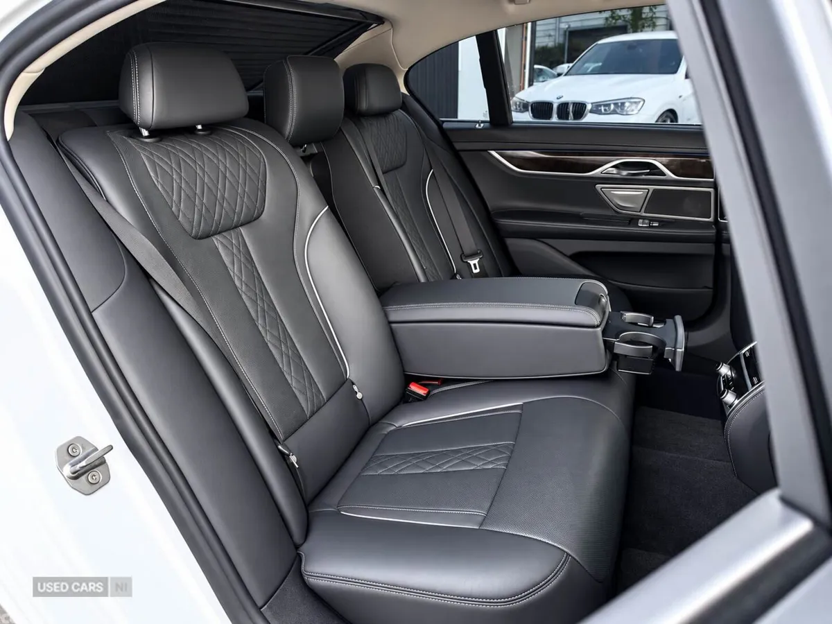 BMW 7-Series , Petrol Hybrid, 2017, White