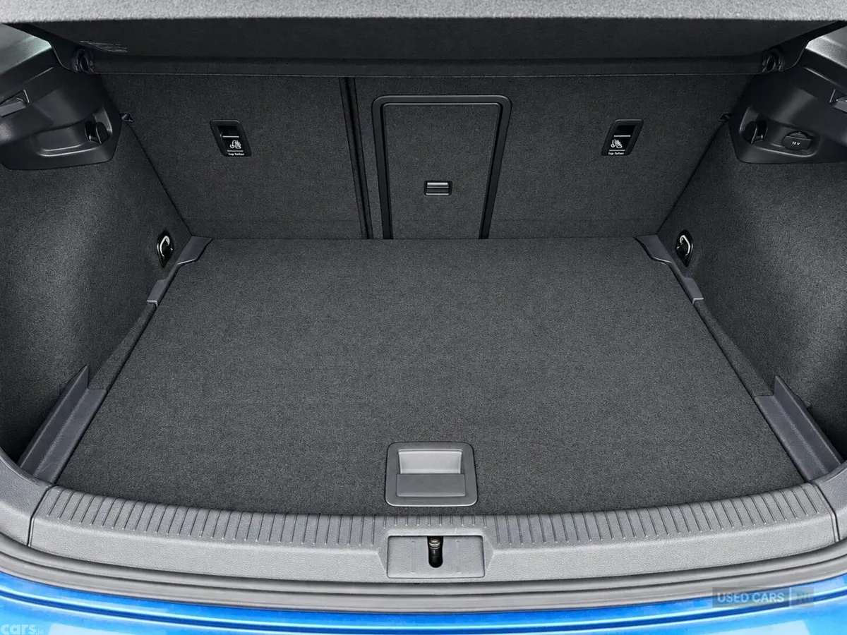 Volkswagen Golf , Petrol, 2016, Blue