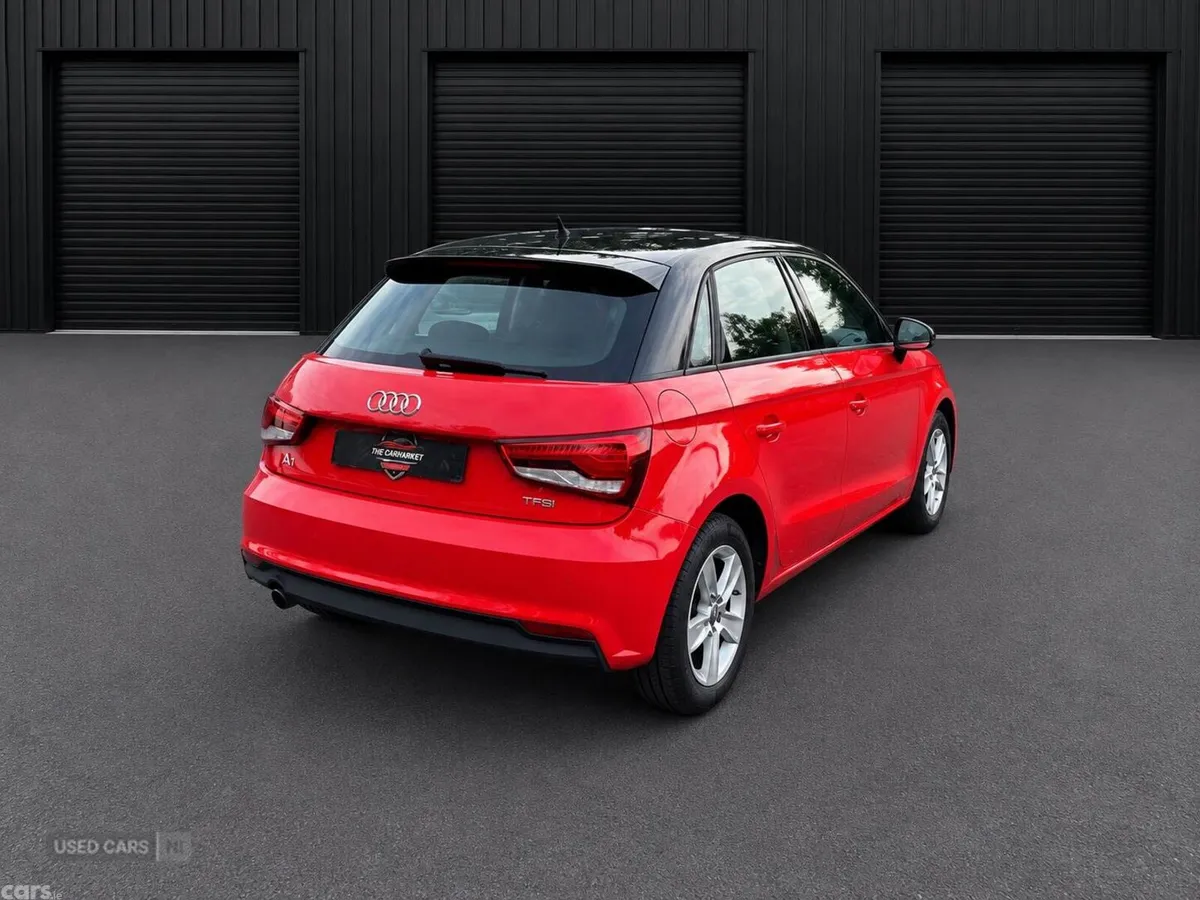 Audi A1 , Petrol, 2015, Red