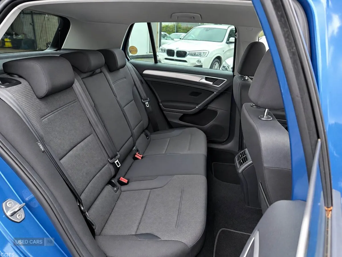 Volkswagen Golf , Petrol, 2016, Blue