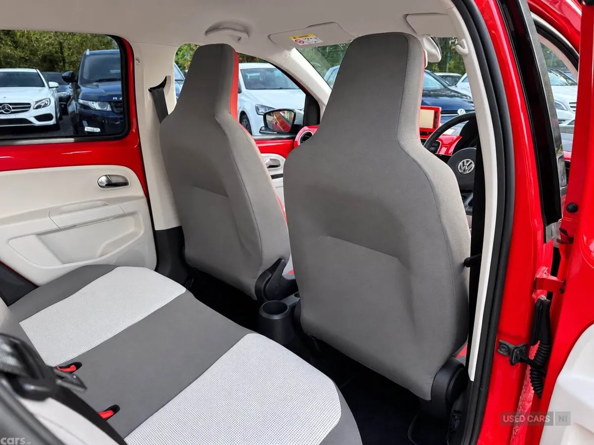 Volkswagen up! , Petrol, 2015, Red