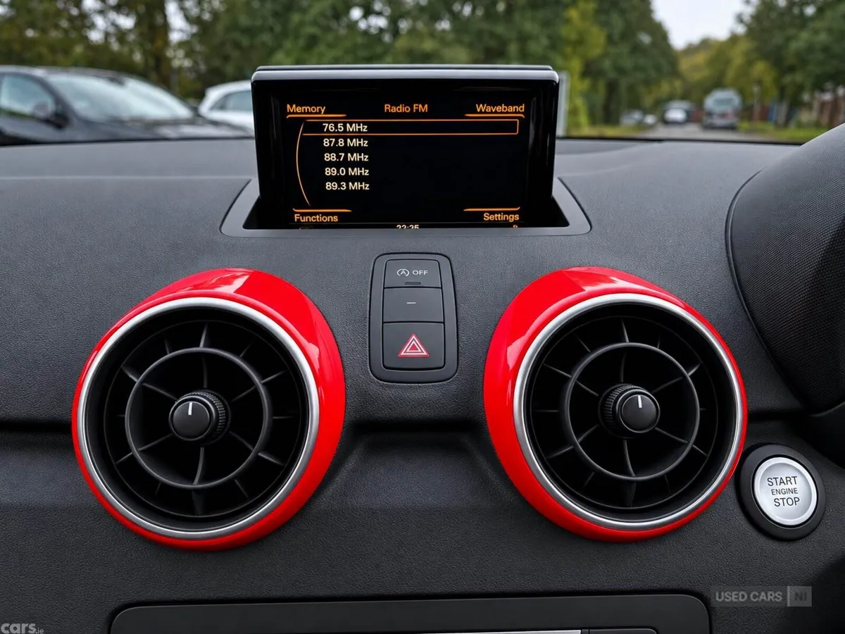 Audi A1 , Petrol, 2015, Red