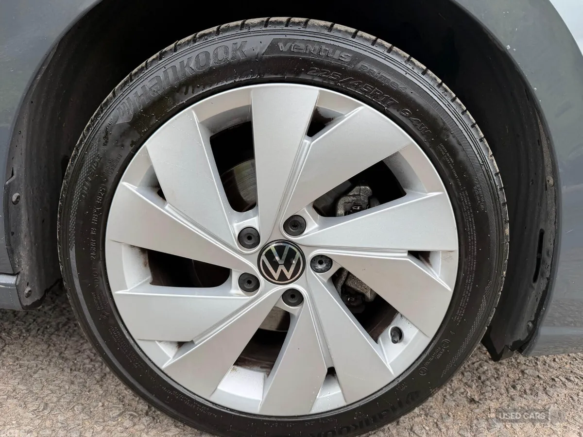 Volkswagen Golf Hatchback, Diesel, 2024, Grey