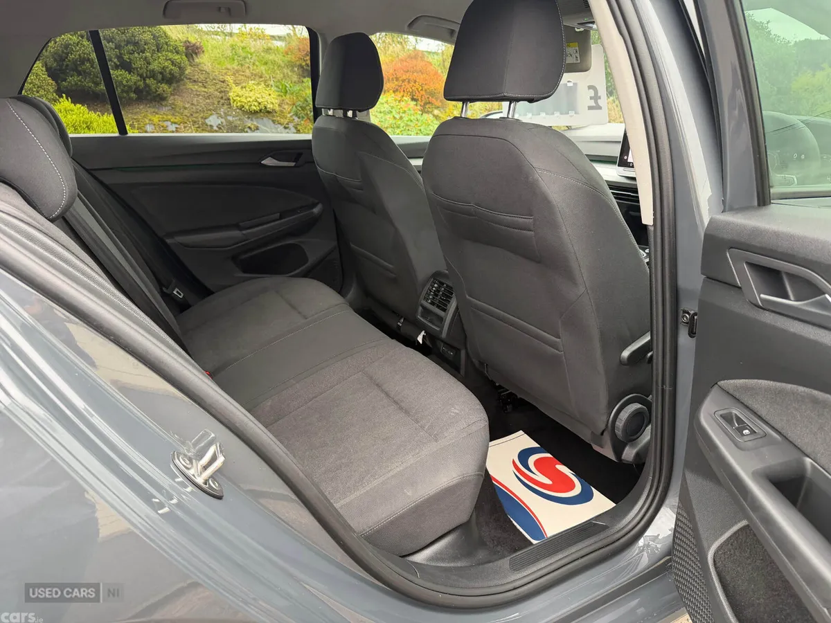 Volkswagen Golf Hatchback, Diesel, 2024, Grey