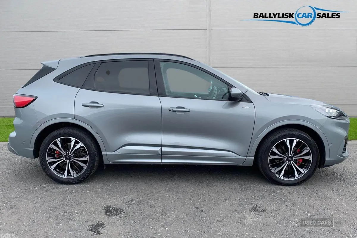 Ford Kuga SUV, Petrol Plug-in Hybrid, 2023, Silver